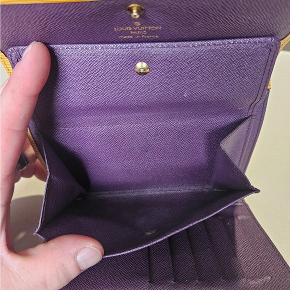 Louis Vuitton Yellow Epi Wallet. - Picture 5 of 7